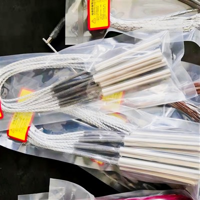 Катарски клиент  100 бр. Касета нагревател  8 * 200 мм Готови са готови